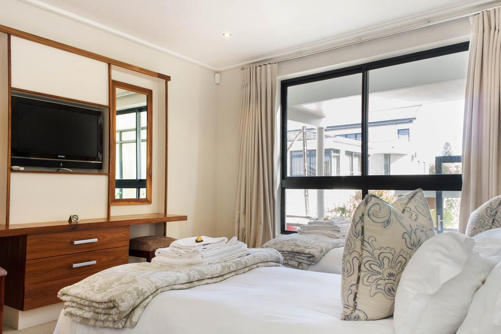 Ferienwohnung 74 On Marine Hermanus Zimmer foto
