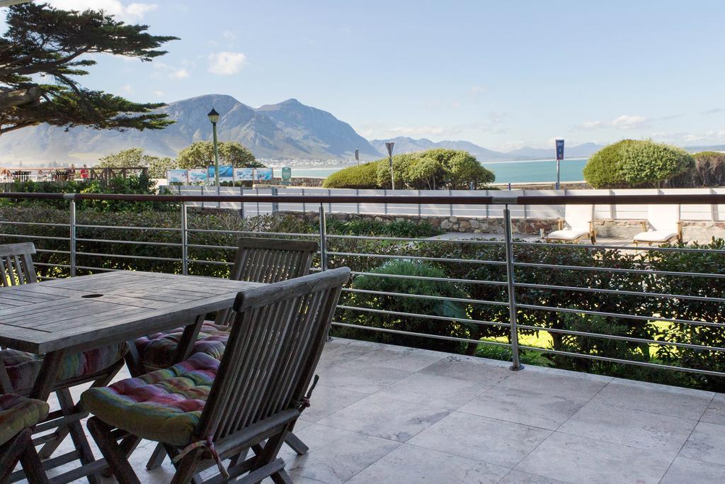 Ferienwohnung 74 On Marine Hermanus Zimmer foto