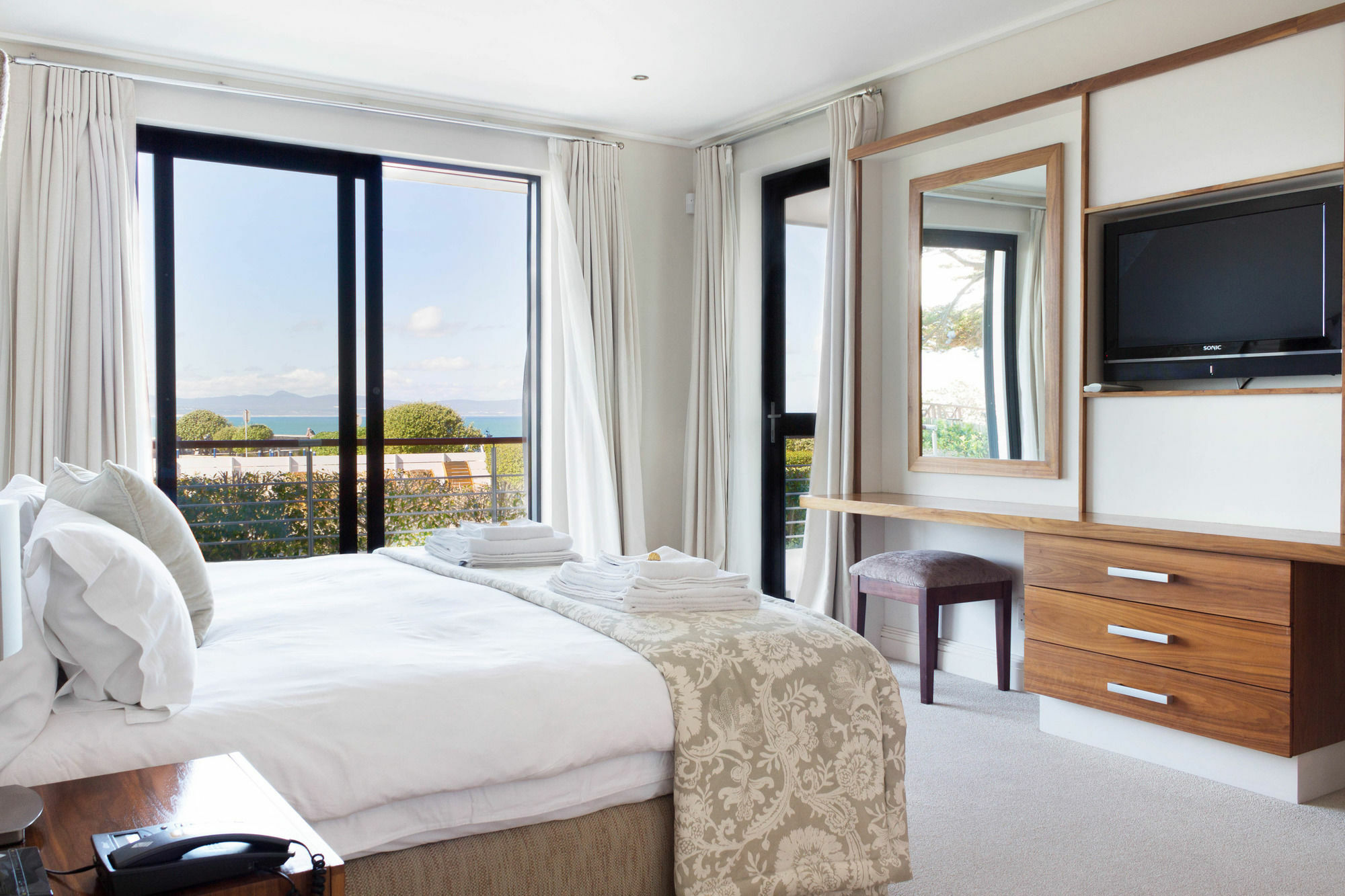 Ferienwohnung 74 On Marine Hermanus Exterior foto